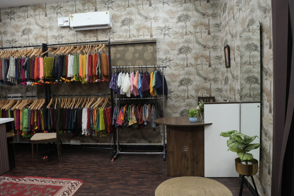 STHRI Cotton Boutique